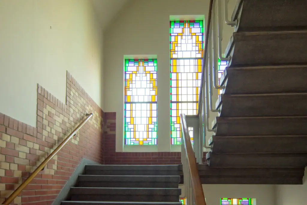 patershart glas in lood trapopgang